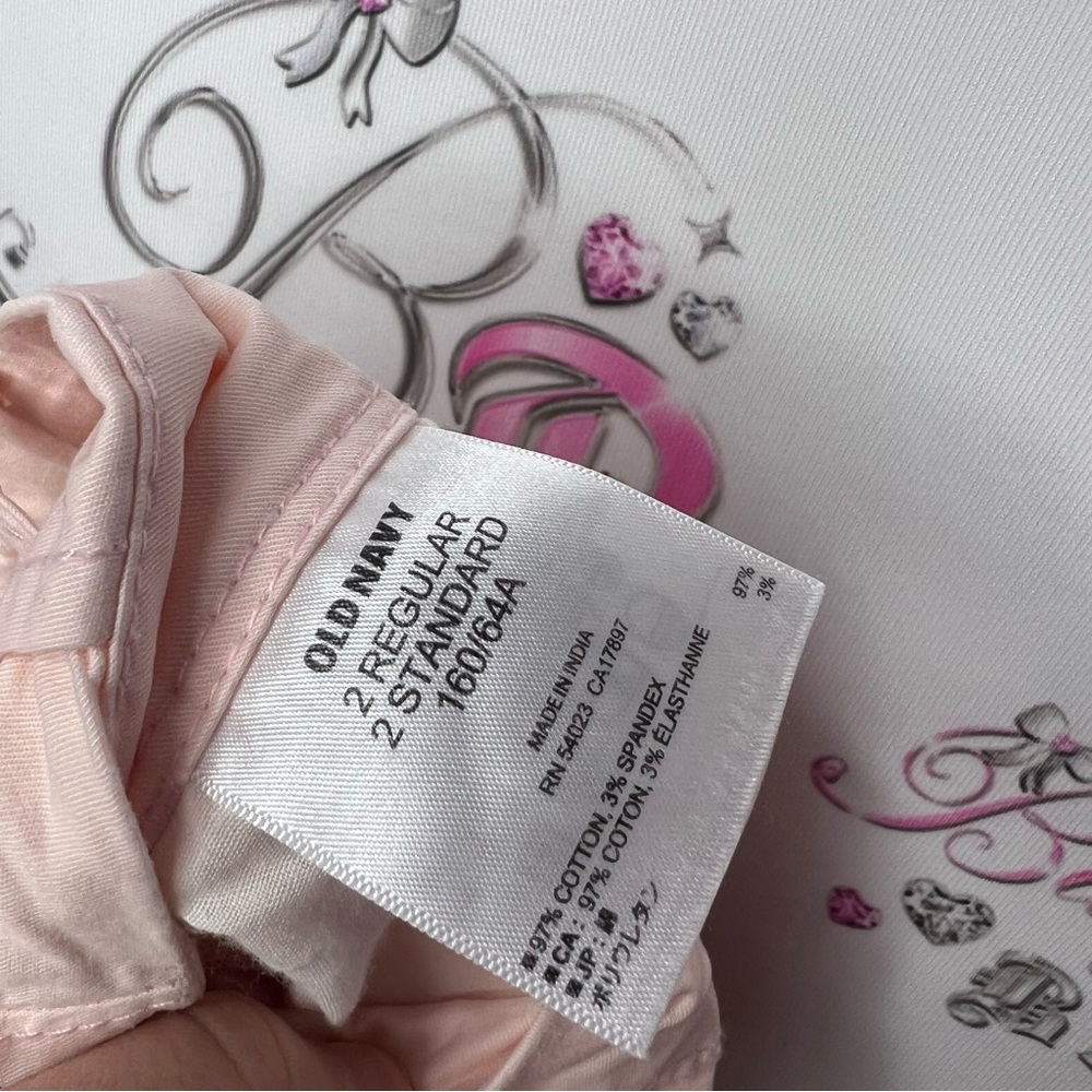 Old navy baby pink bubblegum shorts adorable longer style on the legs cargos - Picture 8 of 8